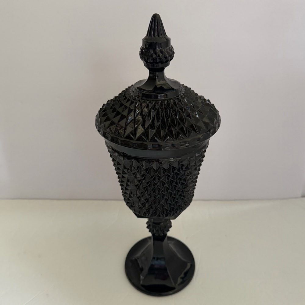 VTG Black Indiana Glass Diamond Point Covered Jar 15,5” - Picture 12 of 16